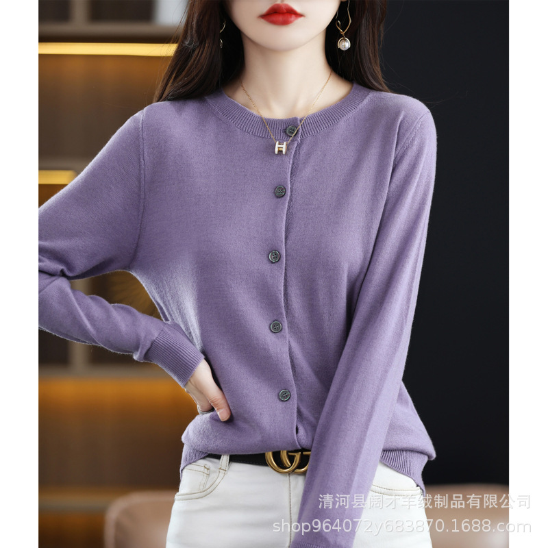 女式羊绒衫实物图