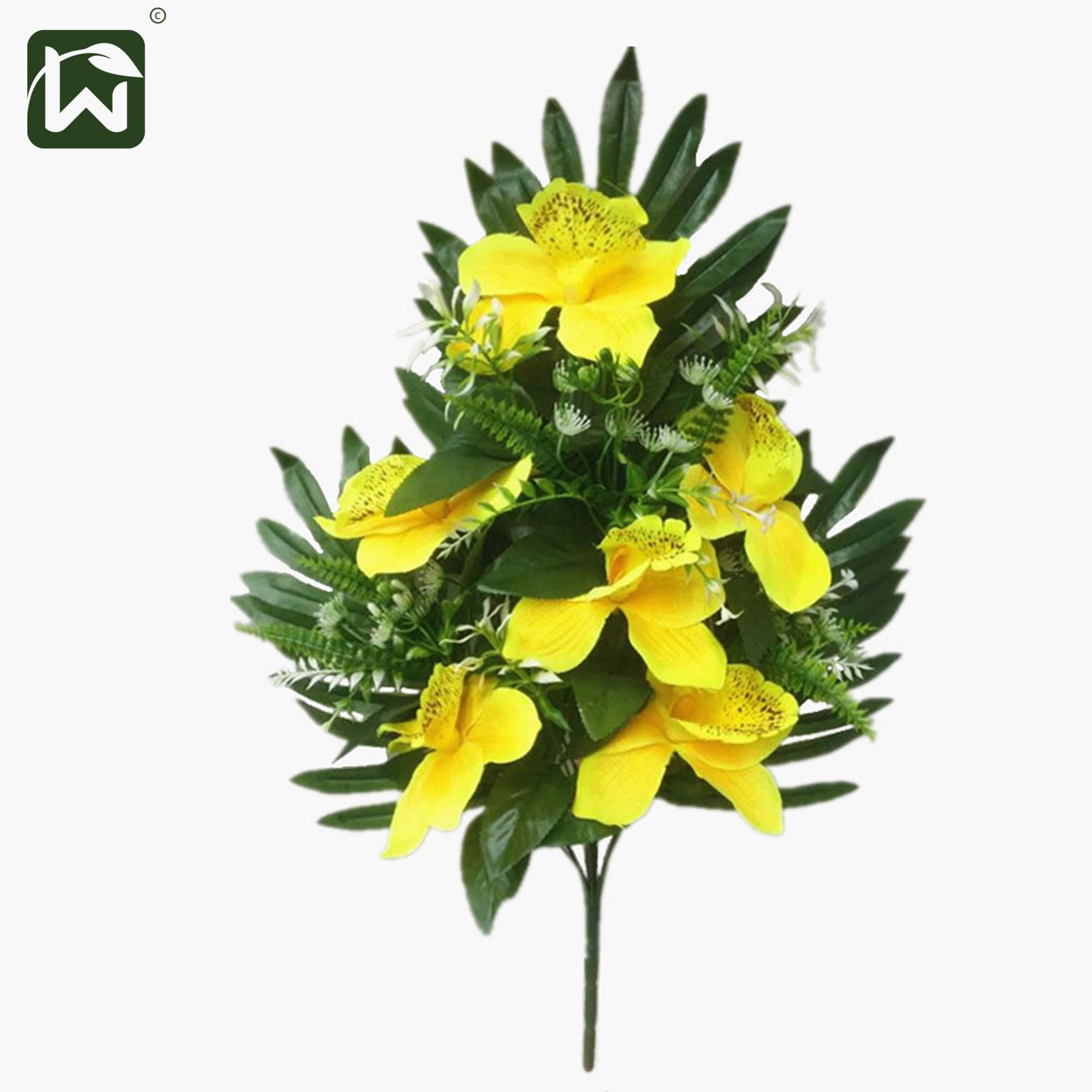 Factory direct sales of fan-shaped artificial roses, wedding and home decoration flower arrangements, flower art, artificial flowers wholesale, 12-head lilies Application Scenario