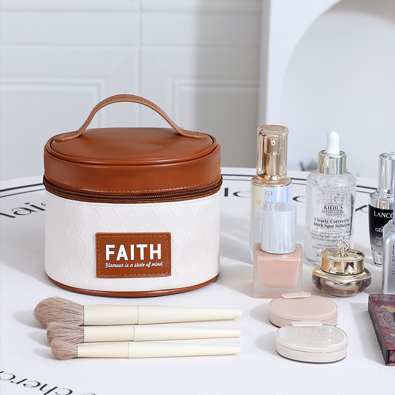 2023 New Cylinder Portable Makeup Bag Fashion Portable Travel Storage Bag Moisture-Proof Household Storage Bag Wholesale Application Scenario