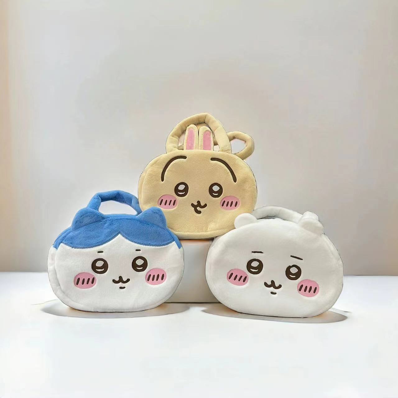 新款可爱卡哇伊小八吉伊乌萨奇毛绒手提大肉包大容量包包