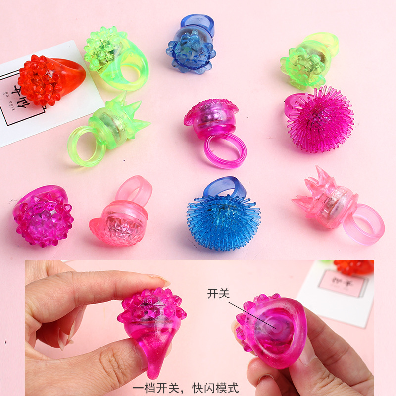 Luminous strawberry ring light, led fluorescent finger light, bar flash, soft rubber toy, cross-border Amazon supply batch Application Scenario