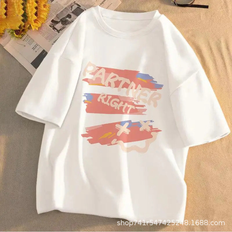 Summer wear 2024 new short-sleeved T-shirt for women, paired with Hong Kong-style chic women's wear and Korean-style loose half-sleeved T-shirt for hair delivery Application Scenario