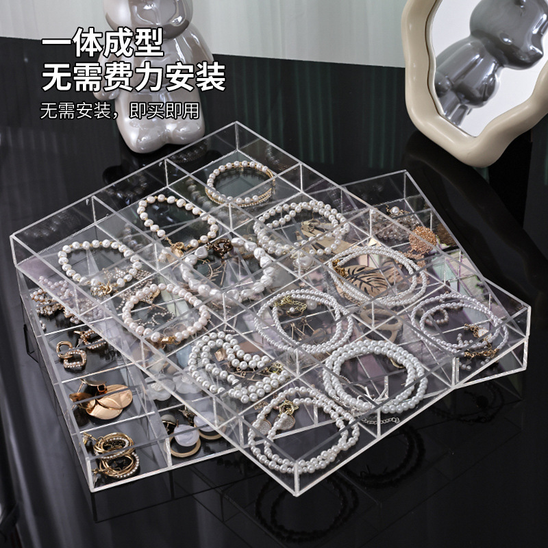 مجوهرات تحتوي على أغوار، وأقراط بلاستيكية شفافة ذات أحجام كبيرة Specification image