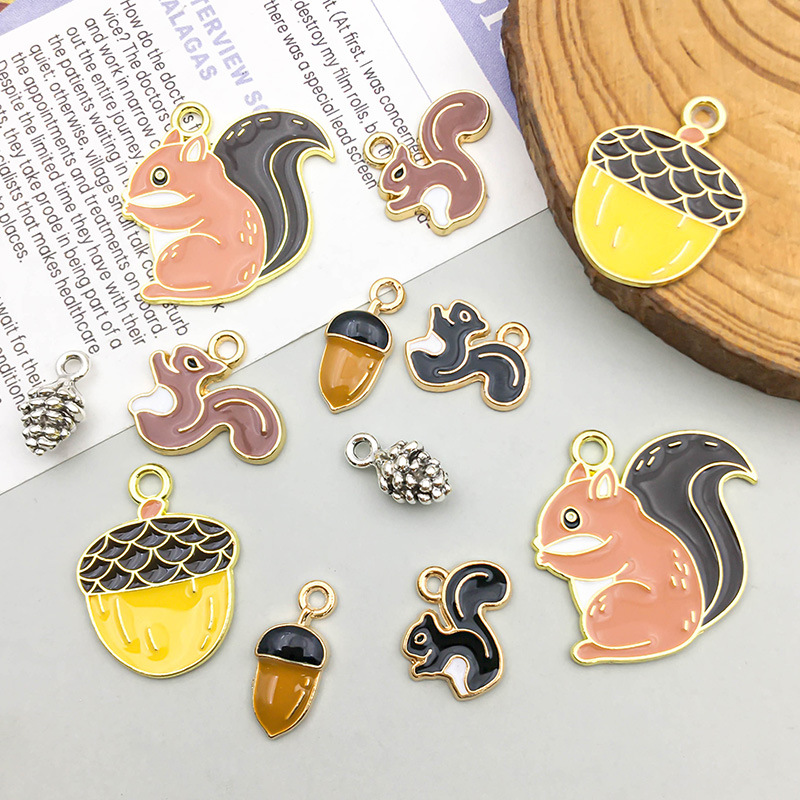 1 Cute cartoon simulation squirrel pinecone hanging machine diy self-made jewelry accessory Animal series hanging material Specification image