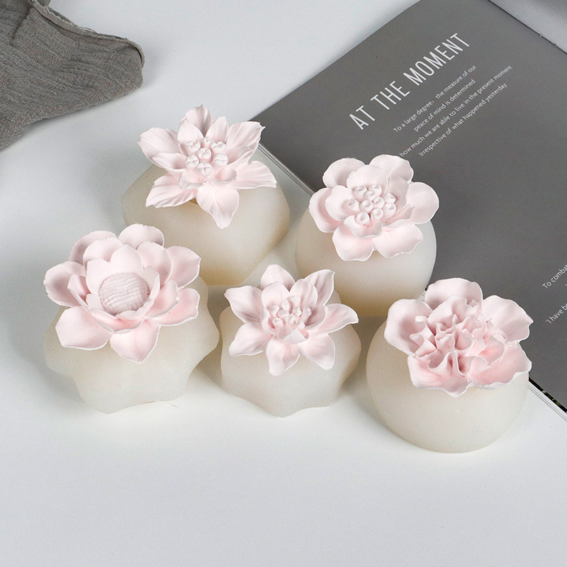 Cross-border new three-dimensional flower aromatherapy plaster mold DIY petal manual soap drop glue candle silicone mold