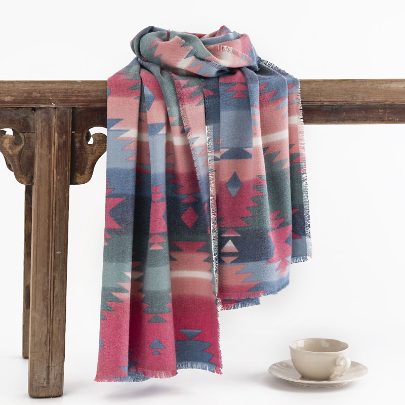 Winter New Pattern Imitation Cashmere Scarf Literary And Vintage Scarf Women Warm And Cold Bibbing Fashion Shawl