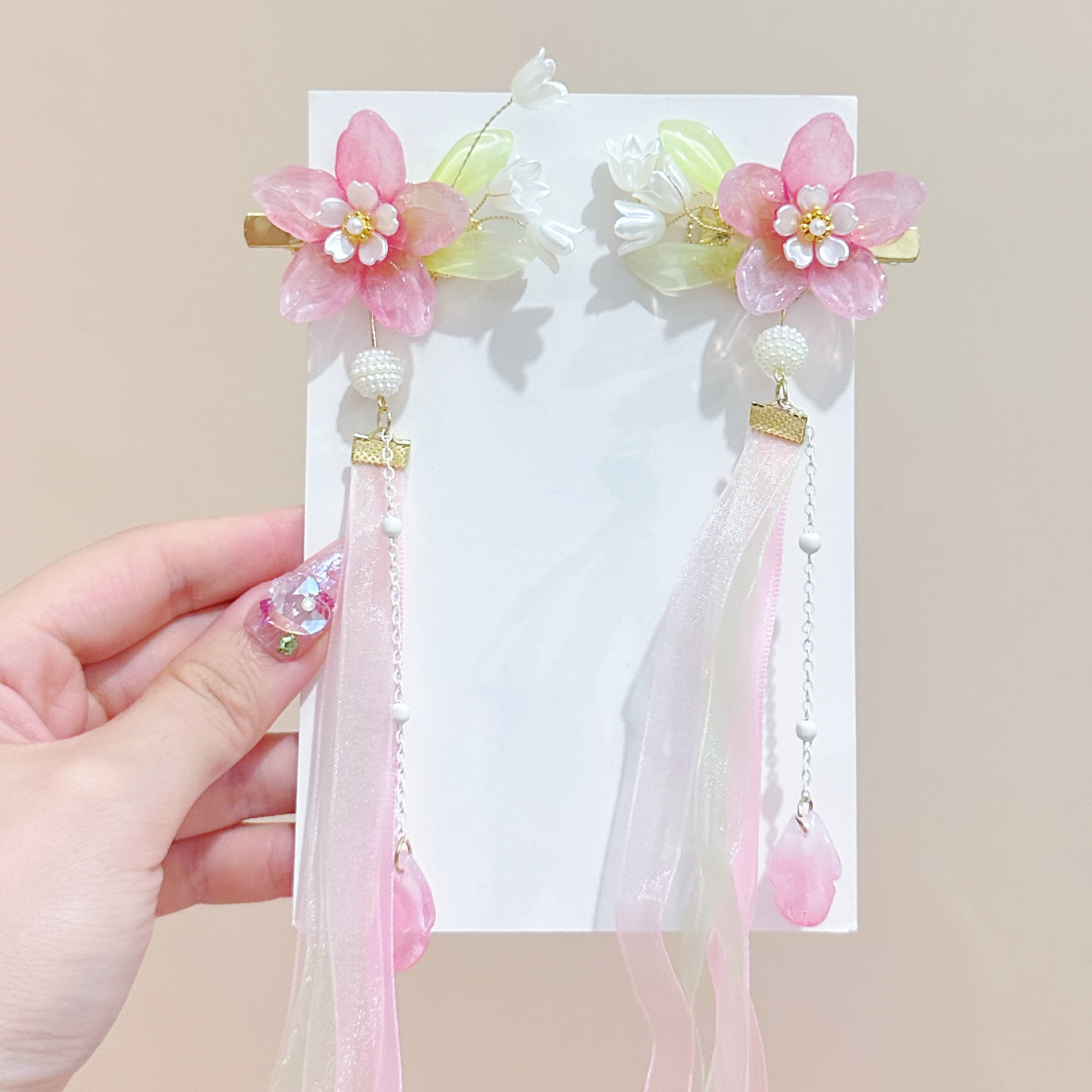 Children's Antique Hair Clip New Peach Blossom Pendant Fringe Clip Chinese Style Hanfu Accessories Super Fairy Children Hair Accessories Application Scenario
