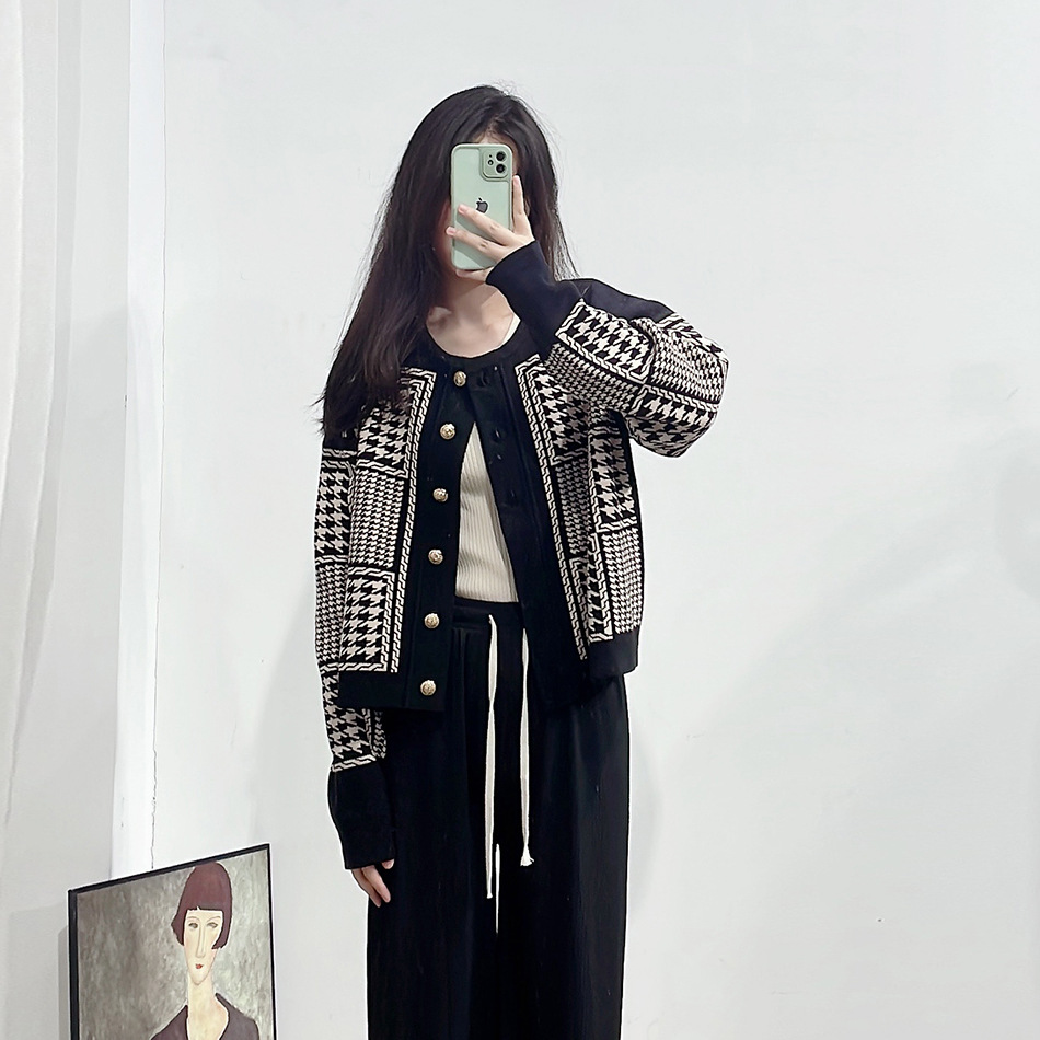 S's early autumn chanter-style coat sweater, French retro checkered knit top, short cardigan women's wear