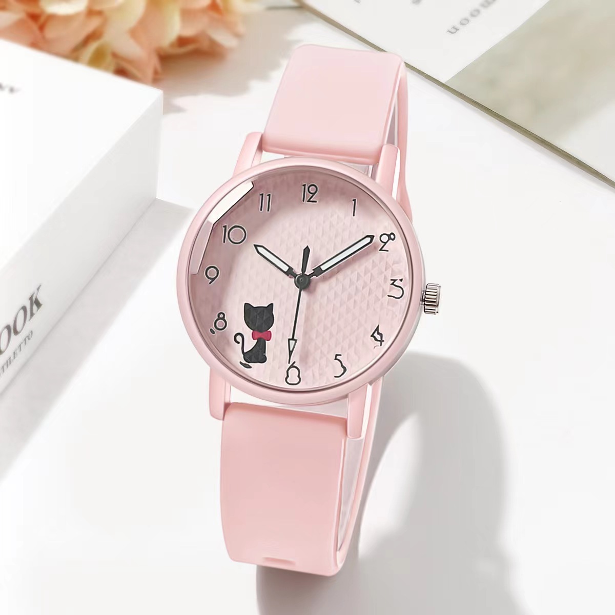 Jelly-colored ladies' wristwatch, silicone strap, student watch, trendy and fashionable gift watch, digital watch, ins style details Picture