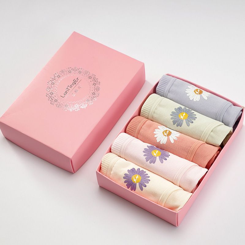 Fashion student cotton Japanese Daisy printed briefs with breeches breathable solid color panties details Picture
