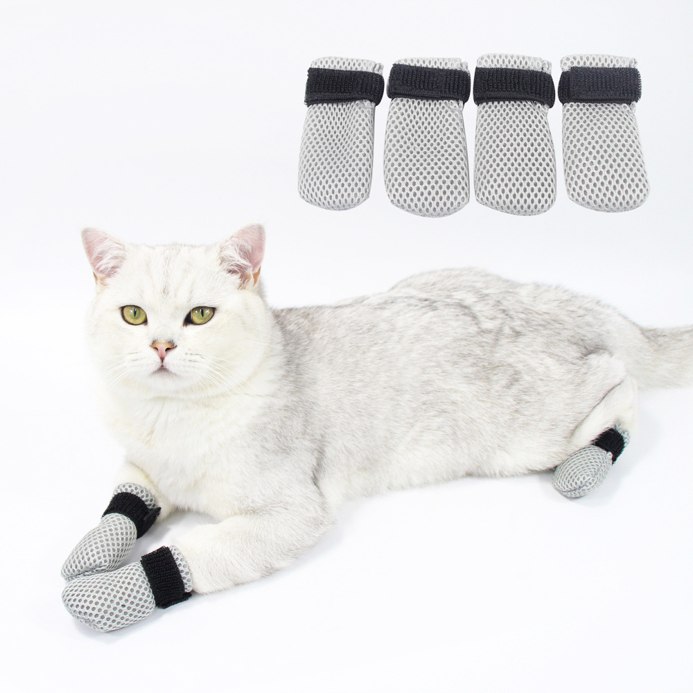 Chongtapet pet shoe covers are comfortable, breathable, and made of mesh fabric for cats. They are anti-scratch and protective foot covers for cats details Picture