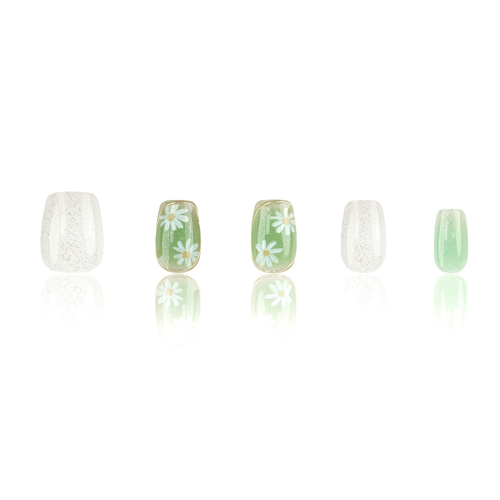 Spring camellia pre-made nail plates with gradient glitter, sweet nail patches, 30 pieces in sizes, wearable nail strips Item Picture