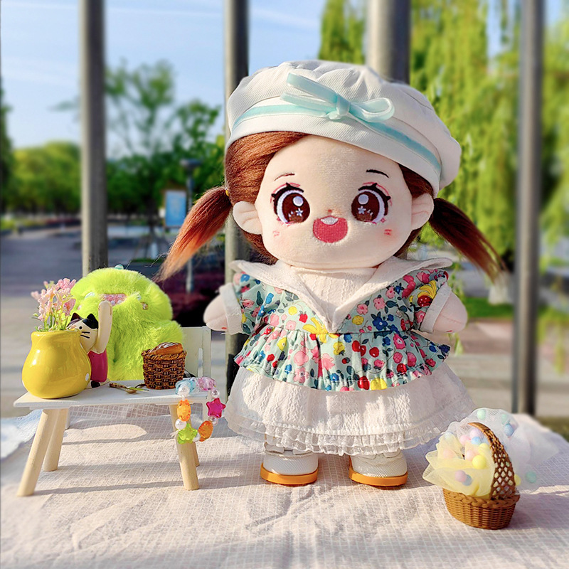 娃娃公仔实物图