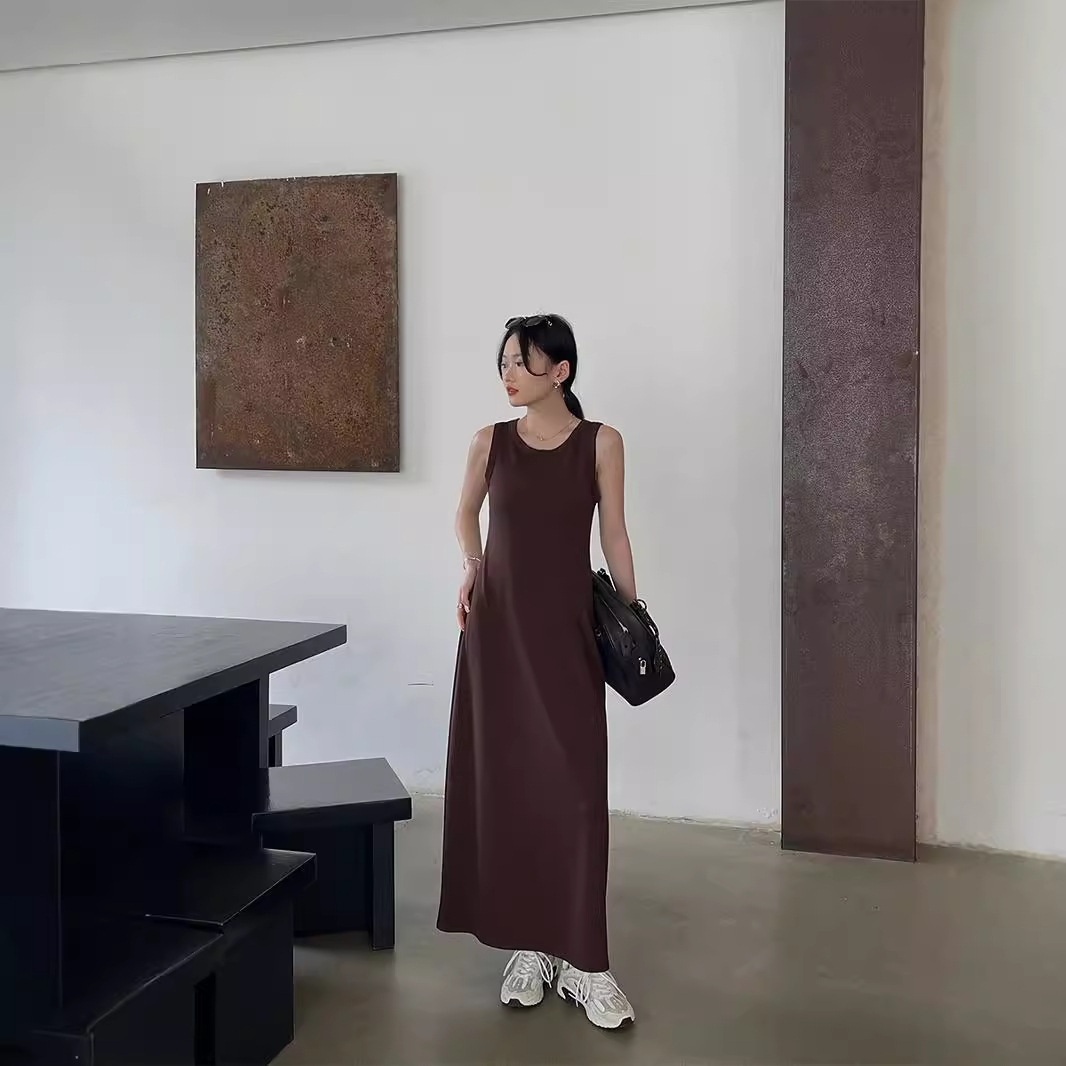 Thirteen Rows Sunset 2024 Autumn New High-end Simple sleeveless dress Slimming Vest Dress 3012