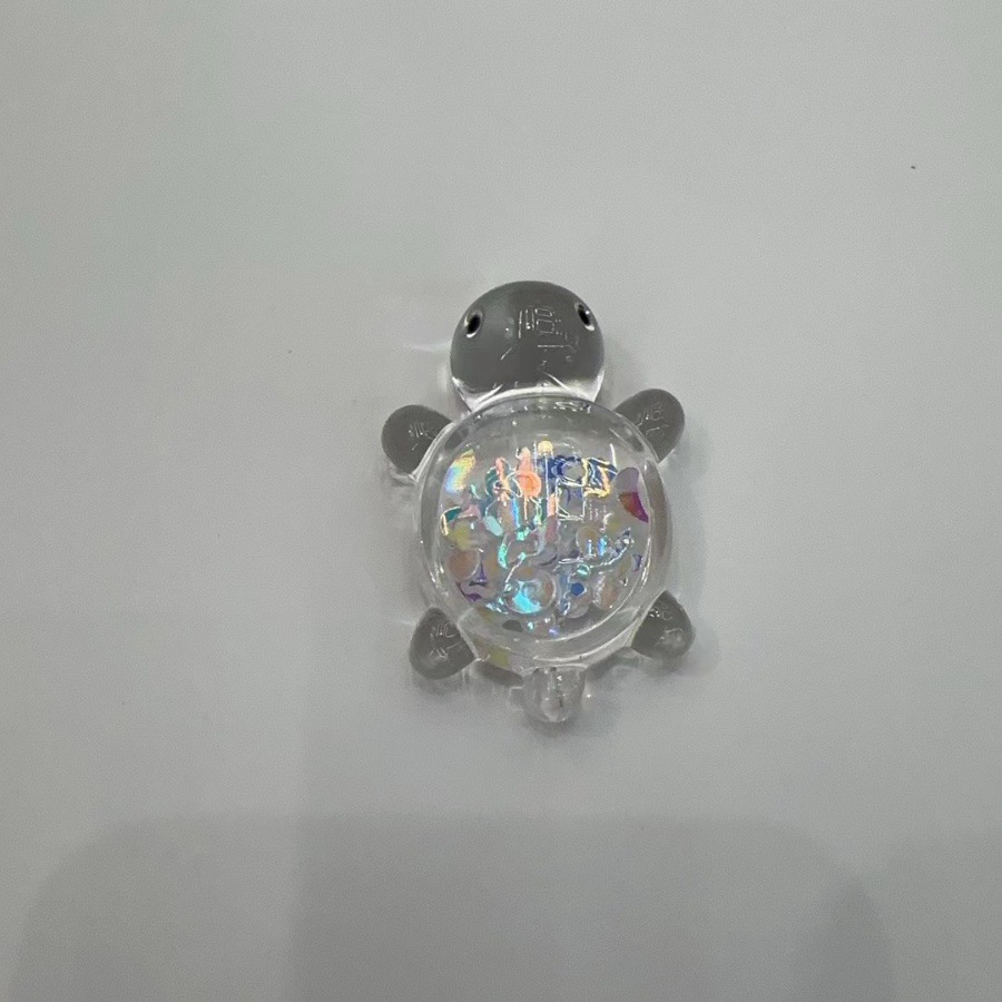 Quicksand fine flash turtle diy jewelry resin tabletop decoration creative blind bag pair touch key chain wholesale Application Scenario