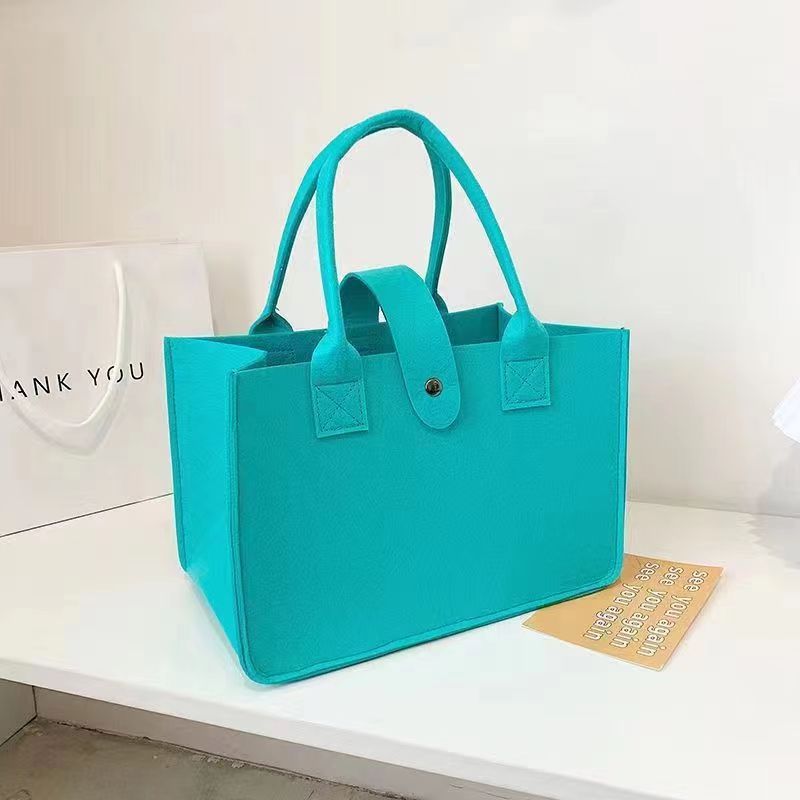 Wholesale cross-border popular felt bags, cartoon felt storage bags, first birthday souvenir gift bags, handbags with logo printing pic 10