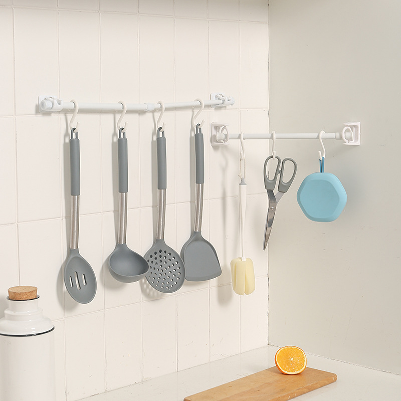 Curtain rod hook, curtain rod clamp, fixator, no-drilling adhesive bracket clamp, crossbar, door curtain telescopic rod adhesive hook Application Scenario