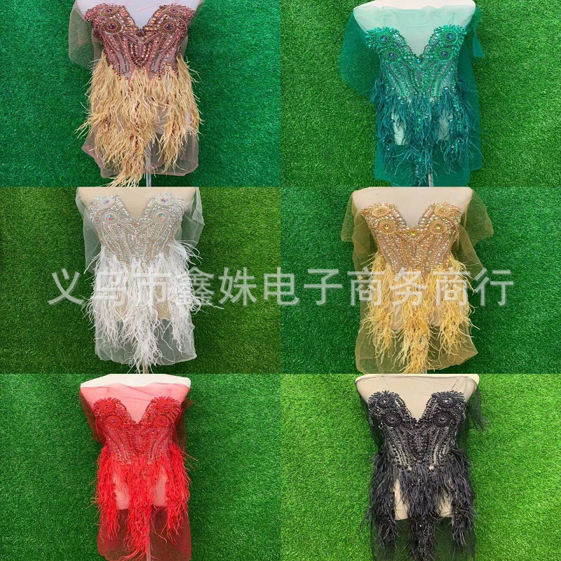 2022羽毛新款 56X100cm深V款婚纱礼服手工钉珠贴花