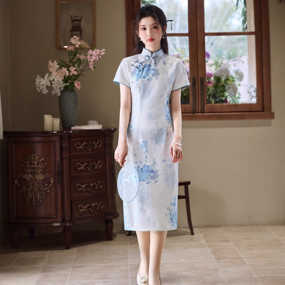 Beizhiyun Cheongsam 2025 New Style improved young and elegant new Chinese-style women's clothing suitable for daily wear in the style of the Republic of China era