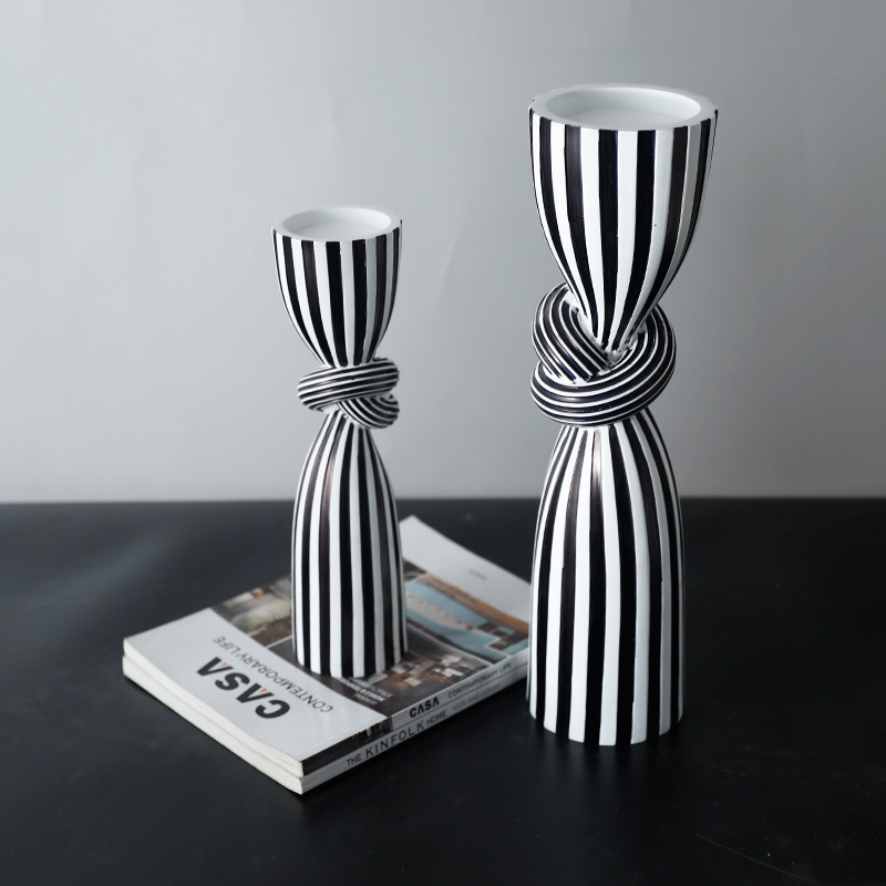 Creative striped candlestick ornaments, home living room decorations, resin handicrafts, office decorations, wine cabinets, a sense of luxury