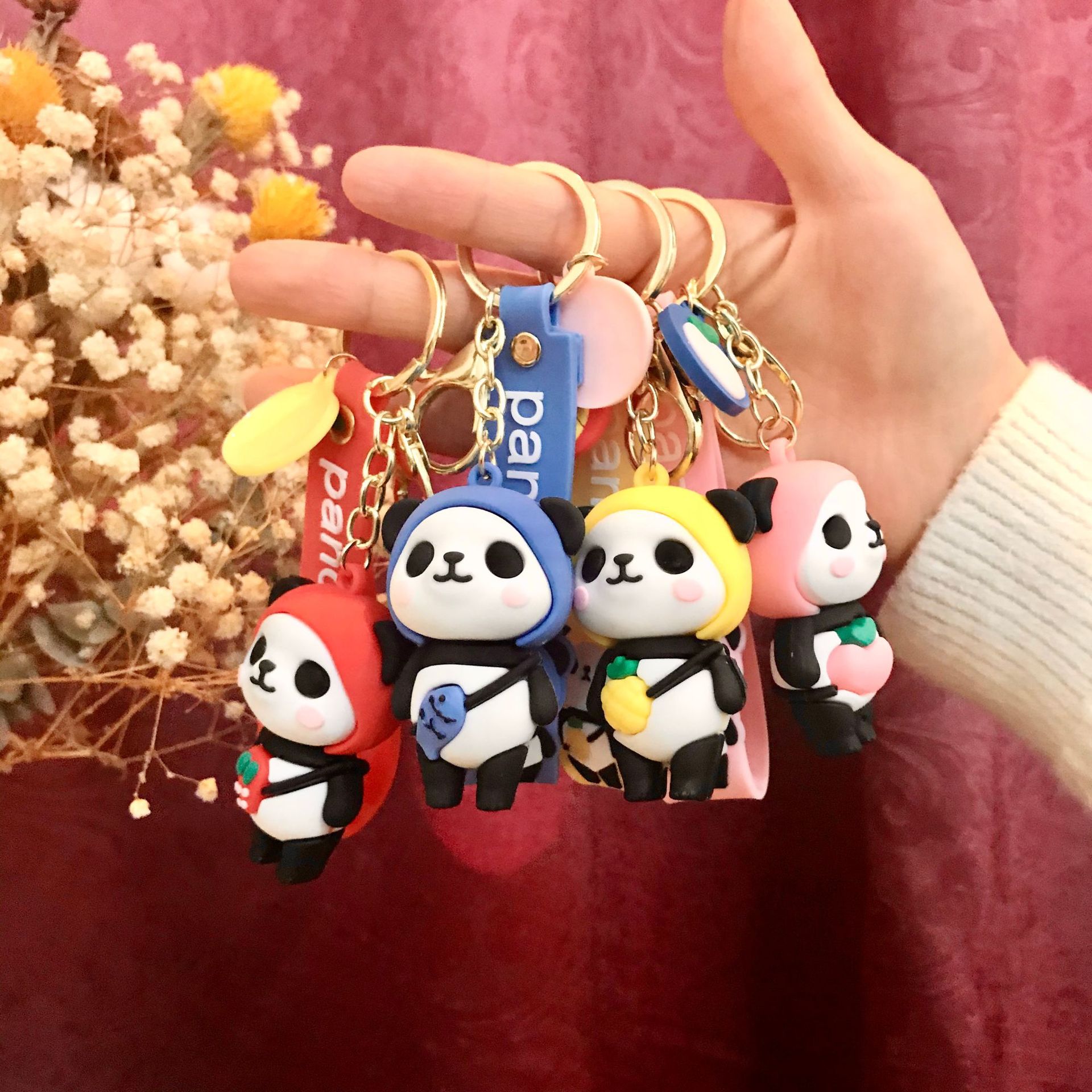 PVC soft rubber silicone keychains, fruit panda keychains, car bags, pendants, couple gifts