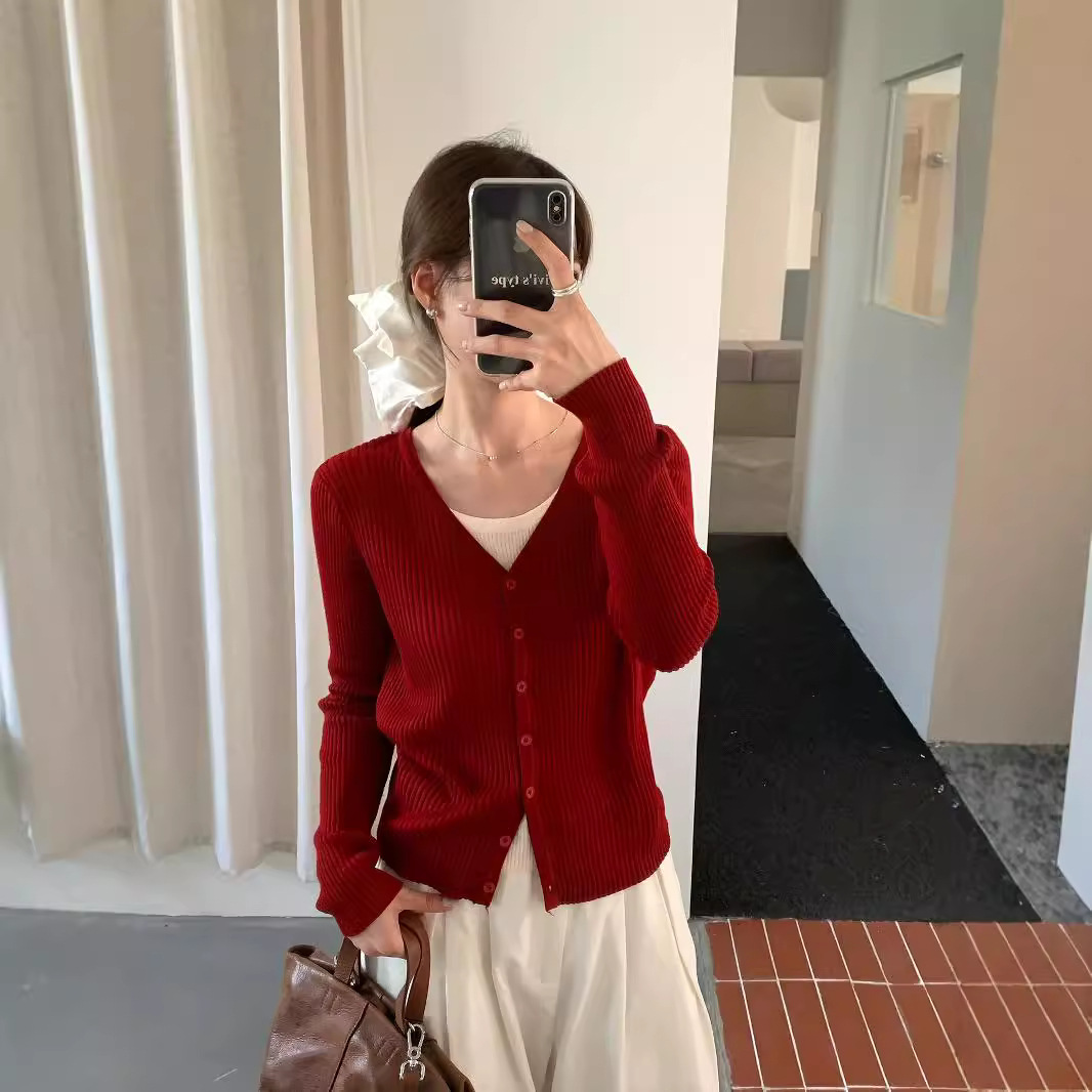 秋上新【VIVIS TYPE】假两件针织洋气小衫单排扣显瘦V领针织开衫