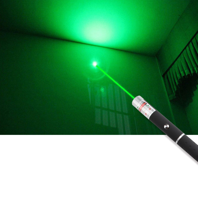 Laser pen tip sales model, infrared flashlight, red and green light, teaching driving school guidance light, star pointing pen distribution Application Scenario