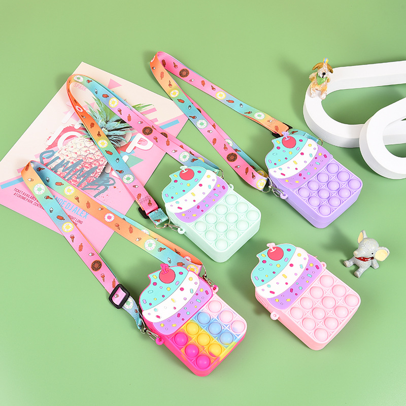 Cake Silicone Bag Pinch Le Rat Killer Pioneer Coin Purse Toy Bag Cute Kids Crossbody Bag Headphone Bag In Stock details Picture
