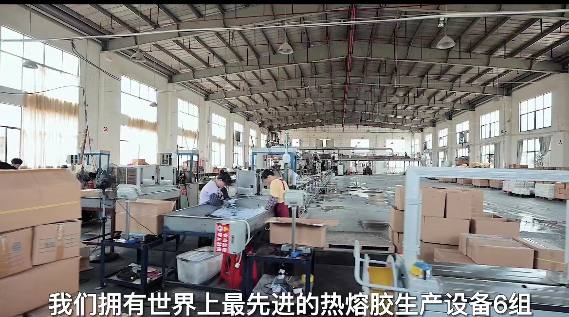 Wholesale hot melt glue sticks from the manufacturer: environmentally friendly, transparent, high-viscosity, high-capacity glue sticks and strips, 7mm to 11mm, yellow and black glue sticks pic 21