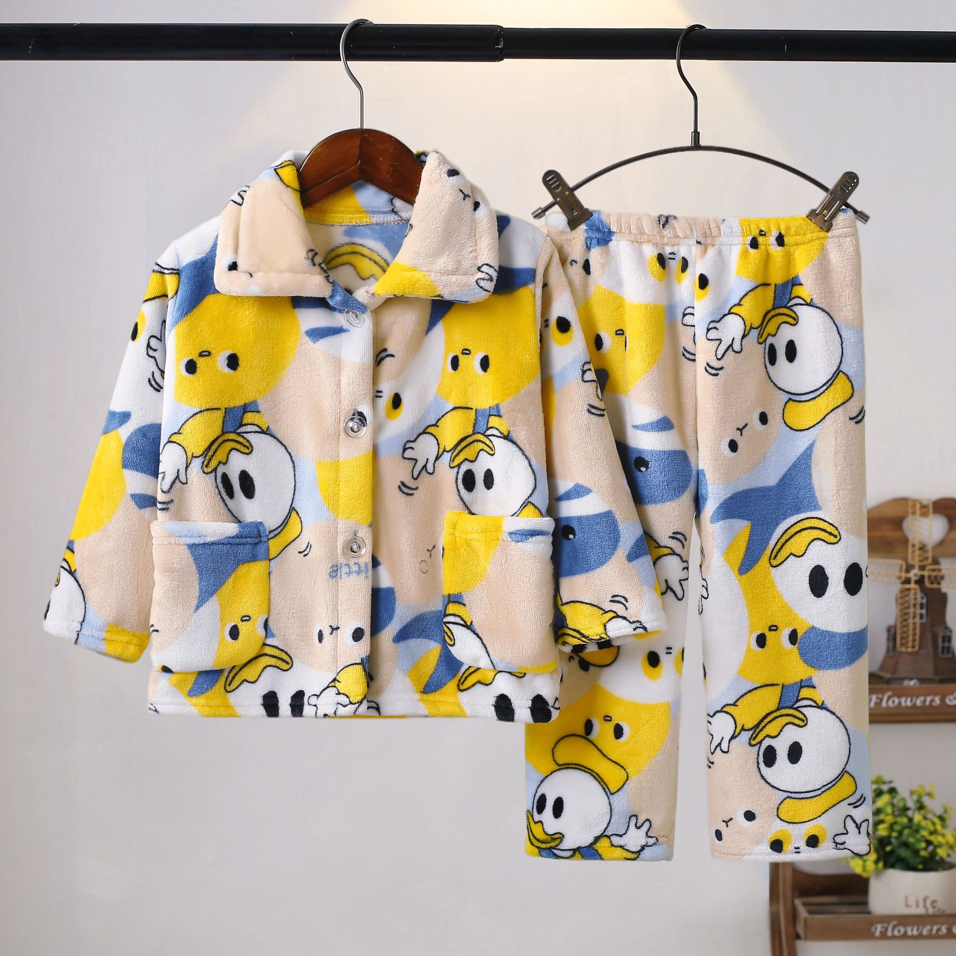 童家居服实物图