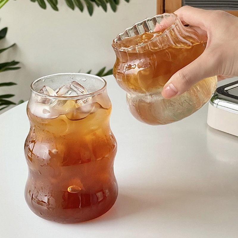 玻璃杯实物图
