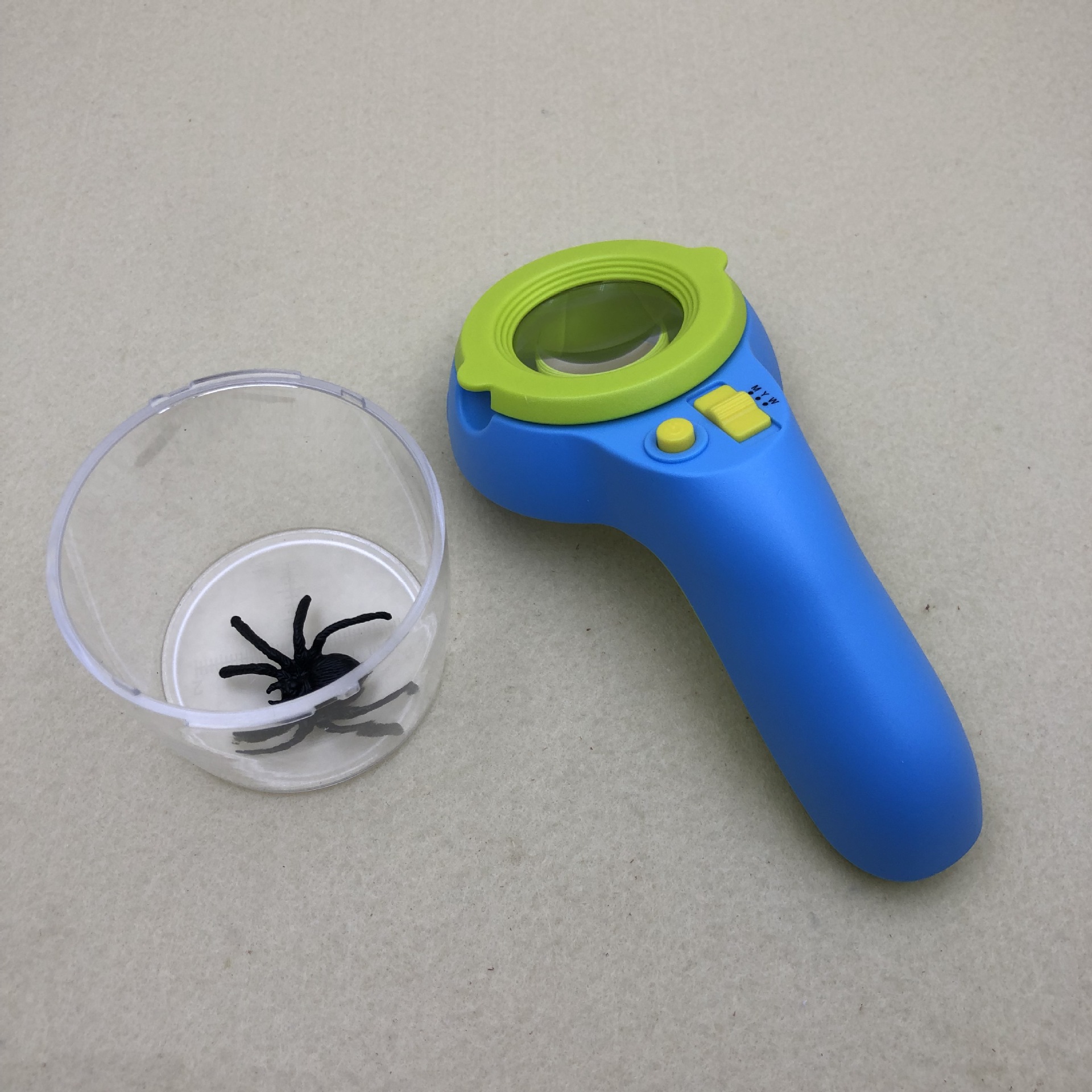 Children's outdoor insect magnifying glass with LED light storage and observation box, fun classroom teaching, kindergarten gift Item Picture