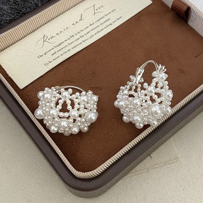 超仙甜美珍珠镂空花篮耳环时尚气质高级感个性精致百搭耳扣耳饰品详情2