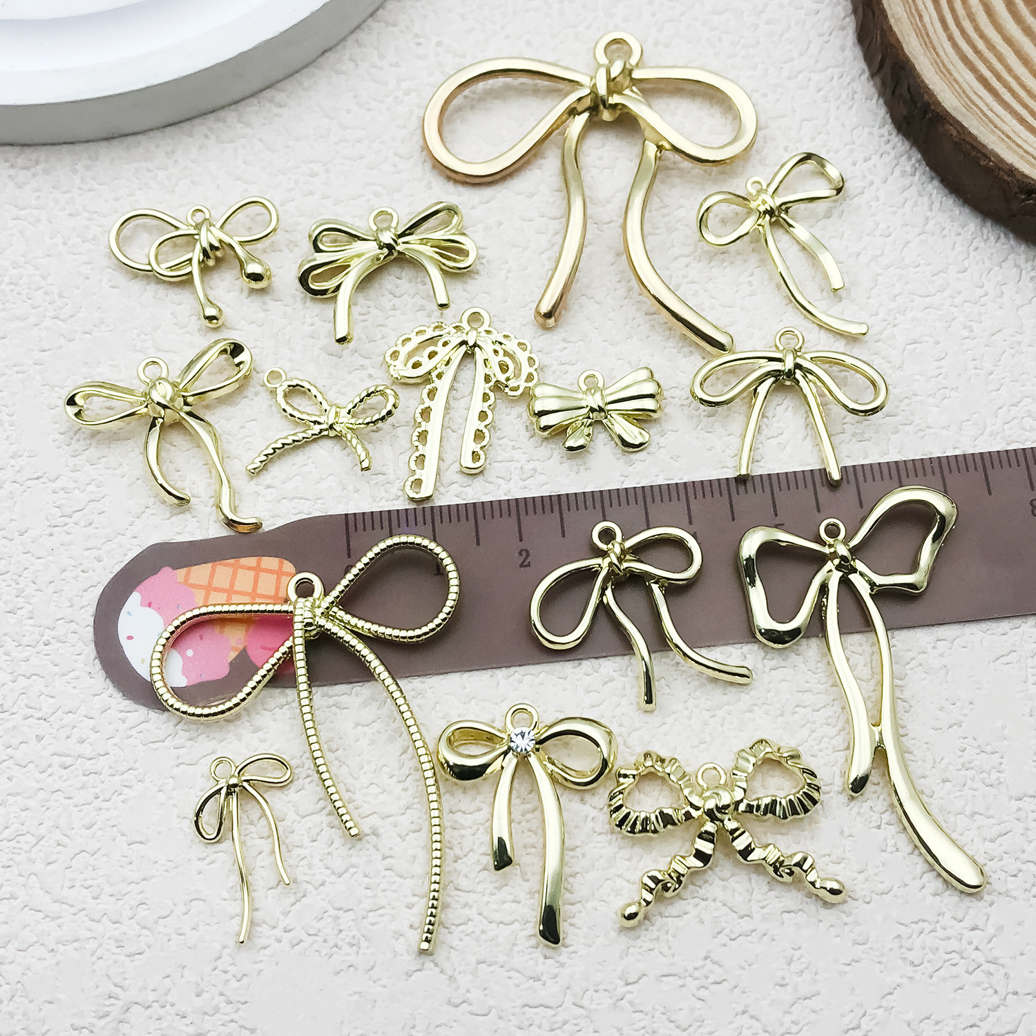 KC Gold color-preserving bow earrings, pendants, diy alloy jewelry accessories, clothing, bags and pendants are selling well across borders Specification image