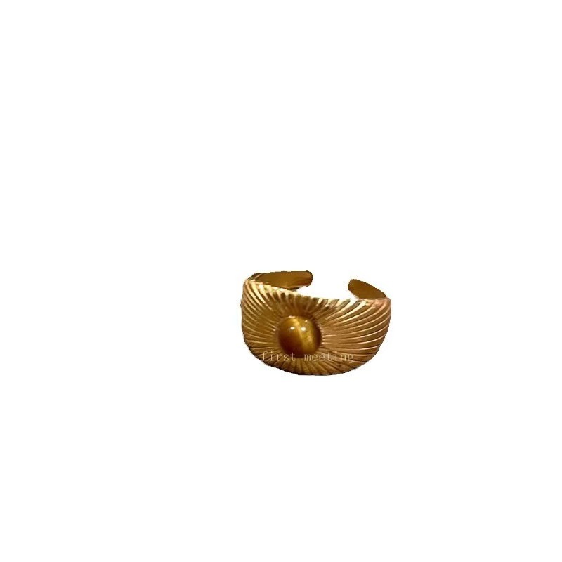 إن النسخة الجديدة من خواتم Tyar Thye 2024 المذهلة من خواتم Thye Teye 2024 فريدة من نوعها Item Picture