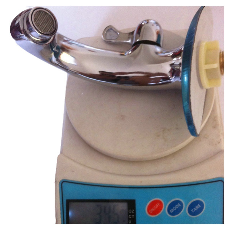 Wholesale zinc alloy vertical single-cooling side-opening washbasin faucets, plumbing and bathroom faucets from the manufacturer Item Picture