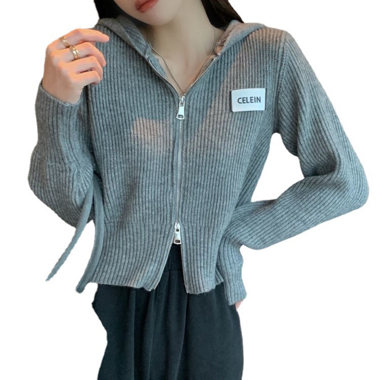 The 2022 Spring and Autumn new style of women's stylish hooded long-sleeved double-zipper knitted cardigan jacket is trendy Item Picture