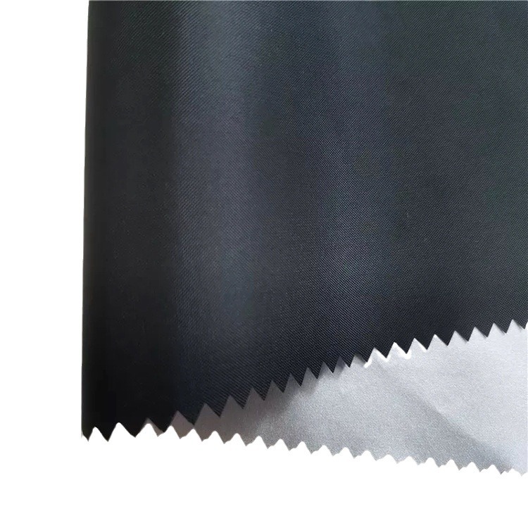 涤塔夫里布/涤塔夫/塔斯隆布料/羽绒服面料/羽绒服布料白底实物图