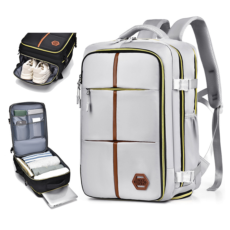 The new high-end men's backpack, an outdoor large-capacity travel bag, can be carried on both shoulders and is a fashionable college student schoolbag
