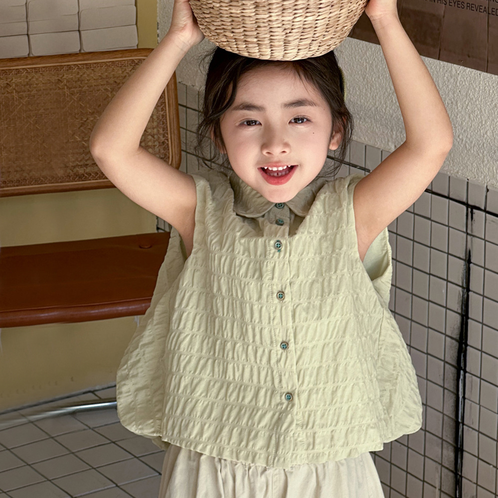 Girls' sleeveless summer shirt 2024 new style Korean children's casual shirt, big kids' lapel doll shirt top
