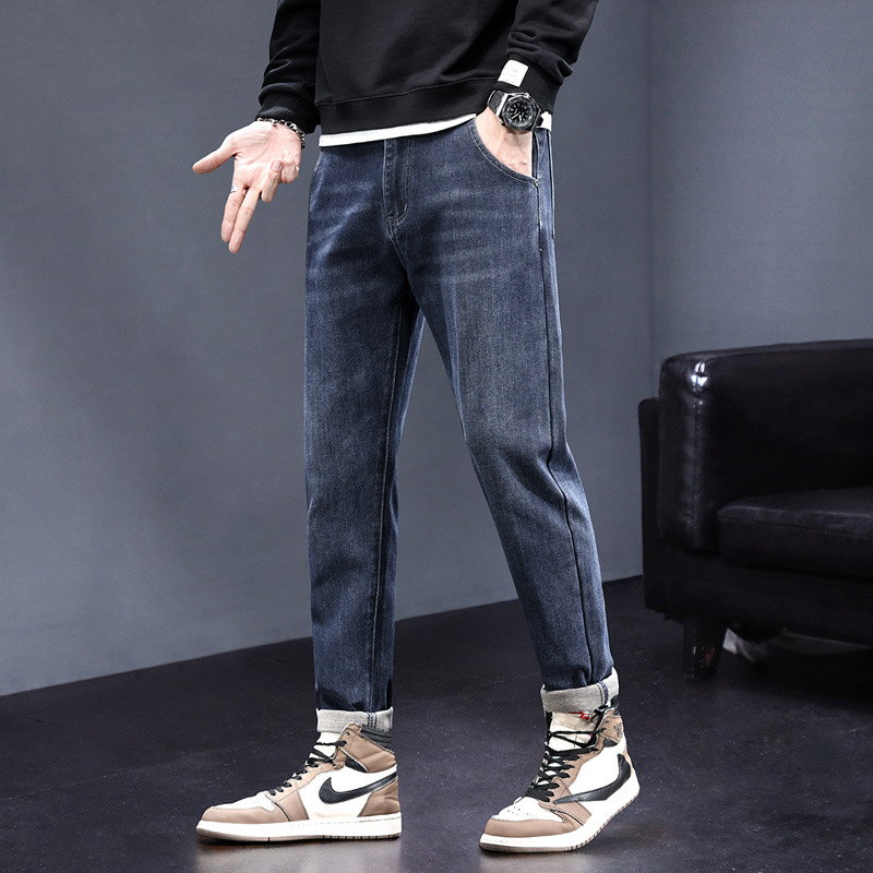 The new autumn 2025 trendy stretch jeans for men are loose, comfortable, straight-leg, durable and casual long pants details Picture
