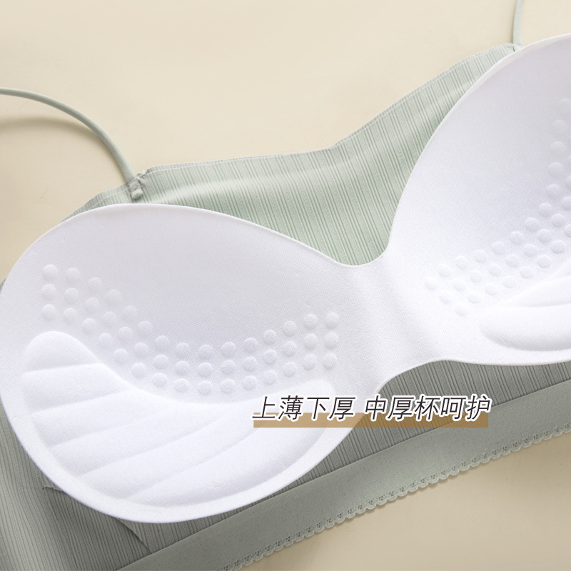 2022 Spring/Summer thin ice silk strapless, seamless one-piece beauty back wrap for girls and students, with strappy buckles Application Scenario