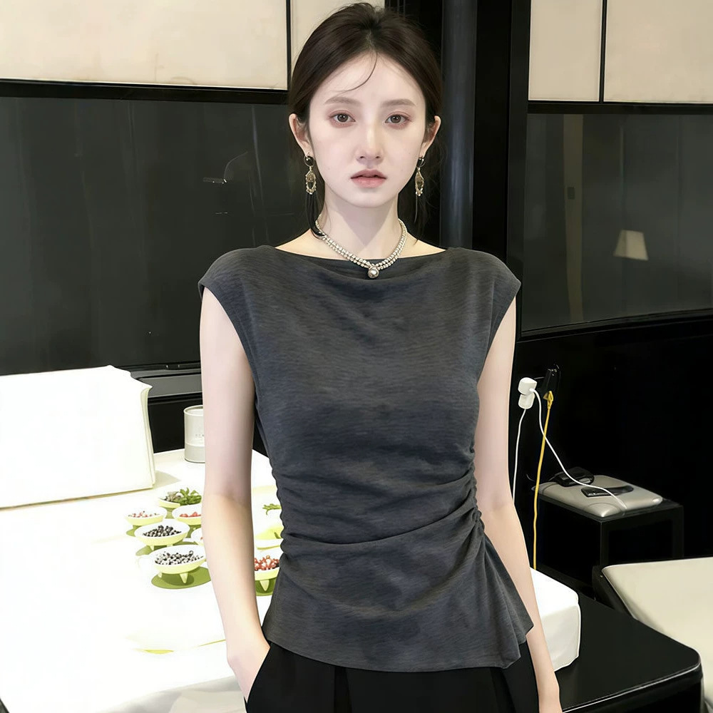 Summer 2026 Design sense cinched waist, small flying sleeve, shoulder, short-sleeved T-shirt for women's summer, slim and stylish mini top 11843