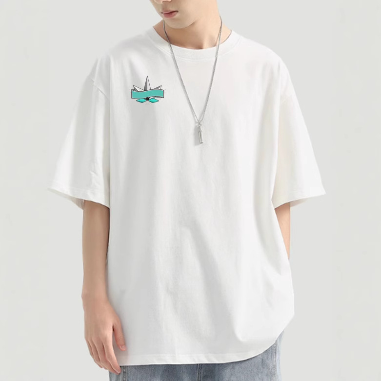 For men, pair a white men's pure cotton long-sleeved T-shirt with a base layer for spring and summer details Picture