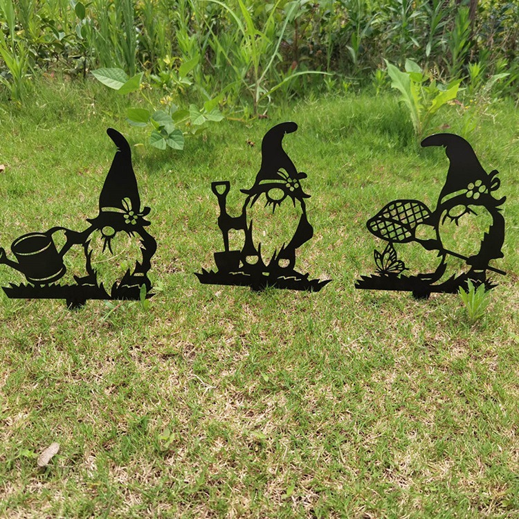 Cross border Santa Claus garden decoration plug-in Creative grab butterfly shape iron dwarf garden decoration ground insert Specification drawing