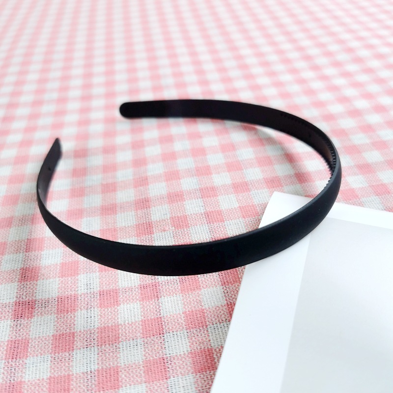 女韩版头饰黑白底实物图