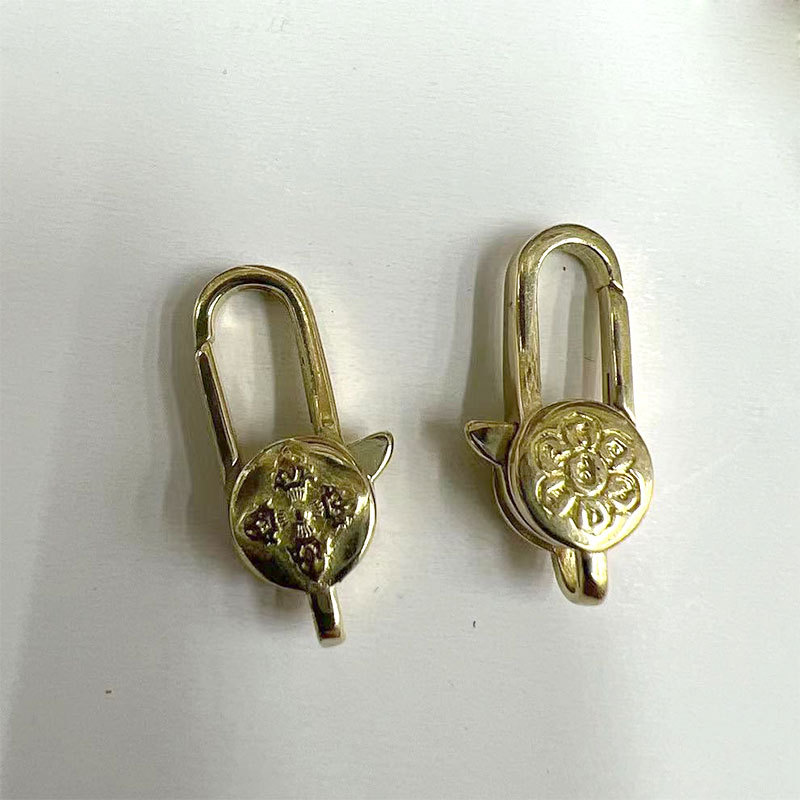 Special-shaped lobster buckle blank, pure copper horseshoe-shaped buckle, cast brass small lock buckle, double buckle integrated chain connection buckle head Item Picture