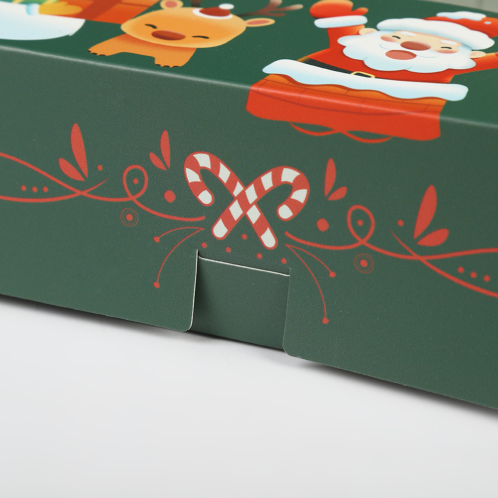 Large PVC windowed Christmas gift box, Christmas Eve apple gingerbread man biscuit baking white cardboard packaging box Application Scenario