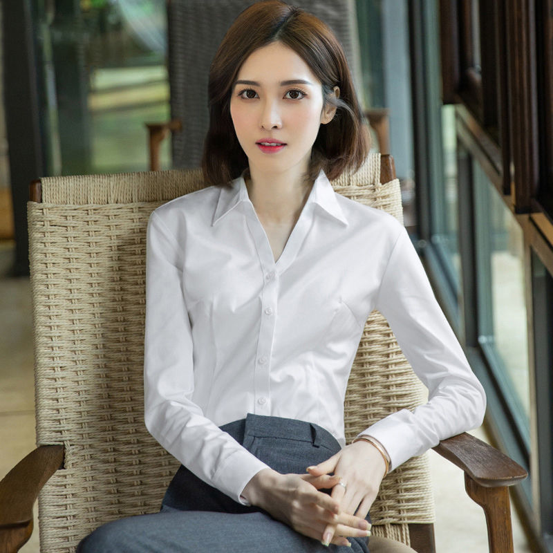 白色衬衫女士产品图