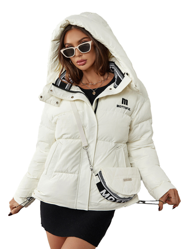 2024 New Cross-Border Fashion Short Cotton-Padded Women's Trend Leisure Foreign Trade Warm Hooded Ladies Cotton-Padded Coat Coat Application Scenario
